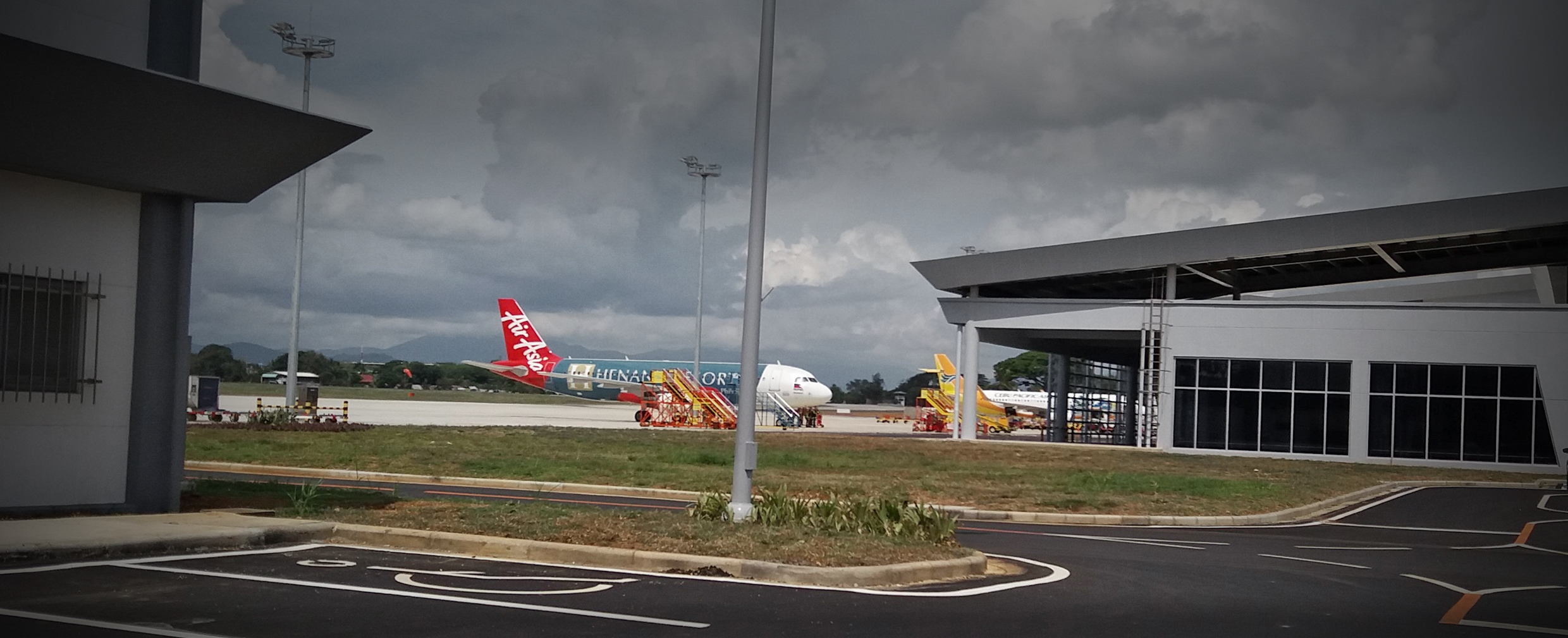HIMOINSA supplies emergency power to the new Palawan airport in the Philippines